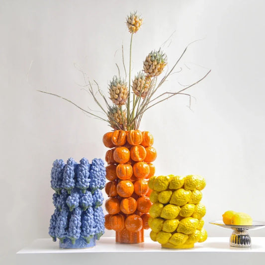 Ceramic fruit vase 