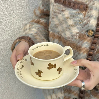 Tasse à café avec assiette ours